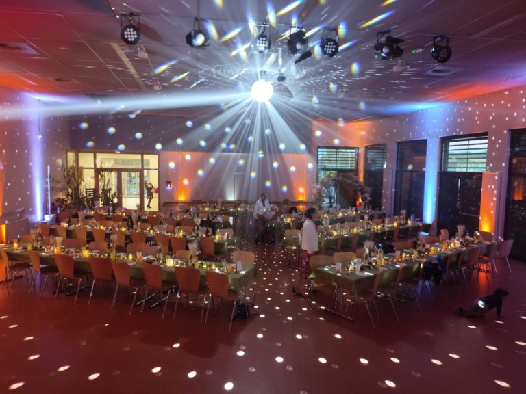 salle mariage jeux lumiere